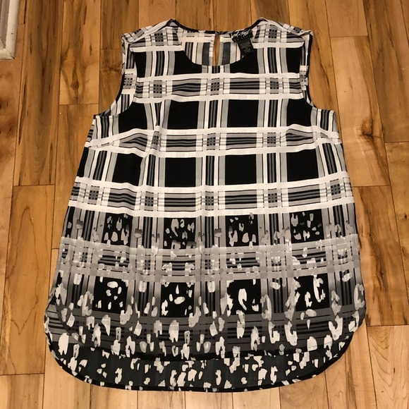 LORD & TAYLOR Women Sleeveless Top - Picture 3 of 3